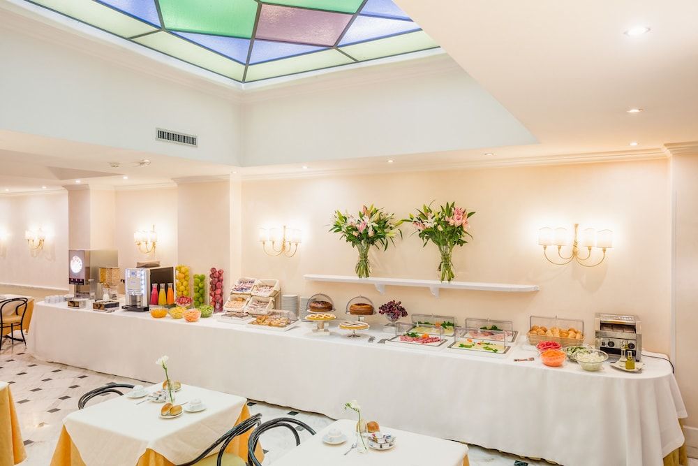 undefined Raeli Hotel Luce 9