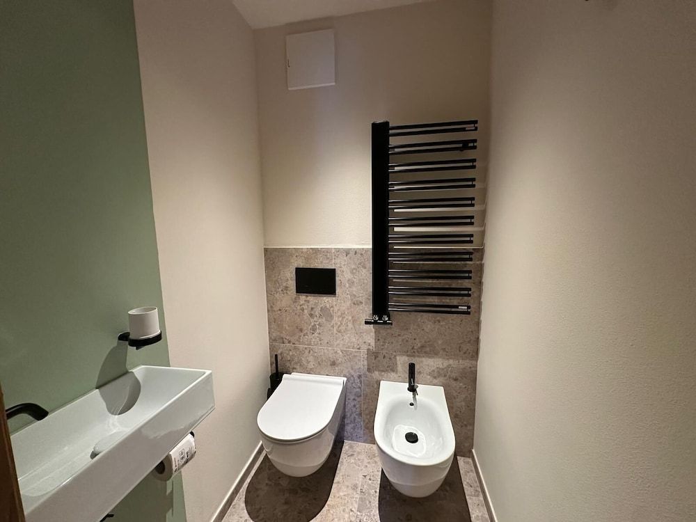 undefined Hotel Serena 10