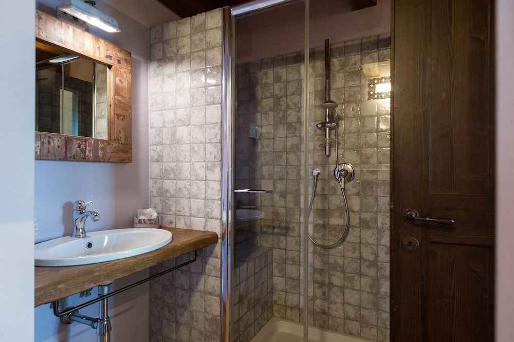 Villa Coralia Family Apartment, 2 Bedrooms, Mountain View (4 pax - Glicine) 5