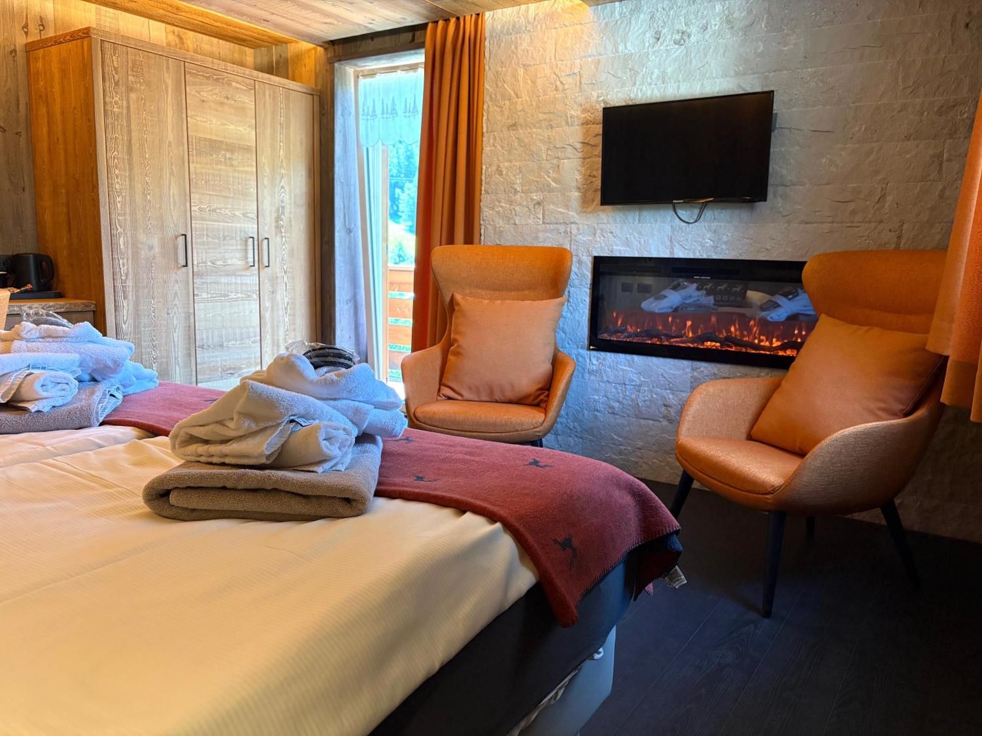 Deluxe Junior Suite