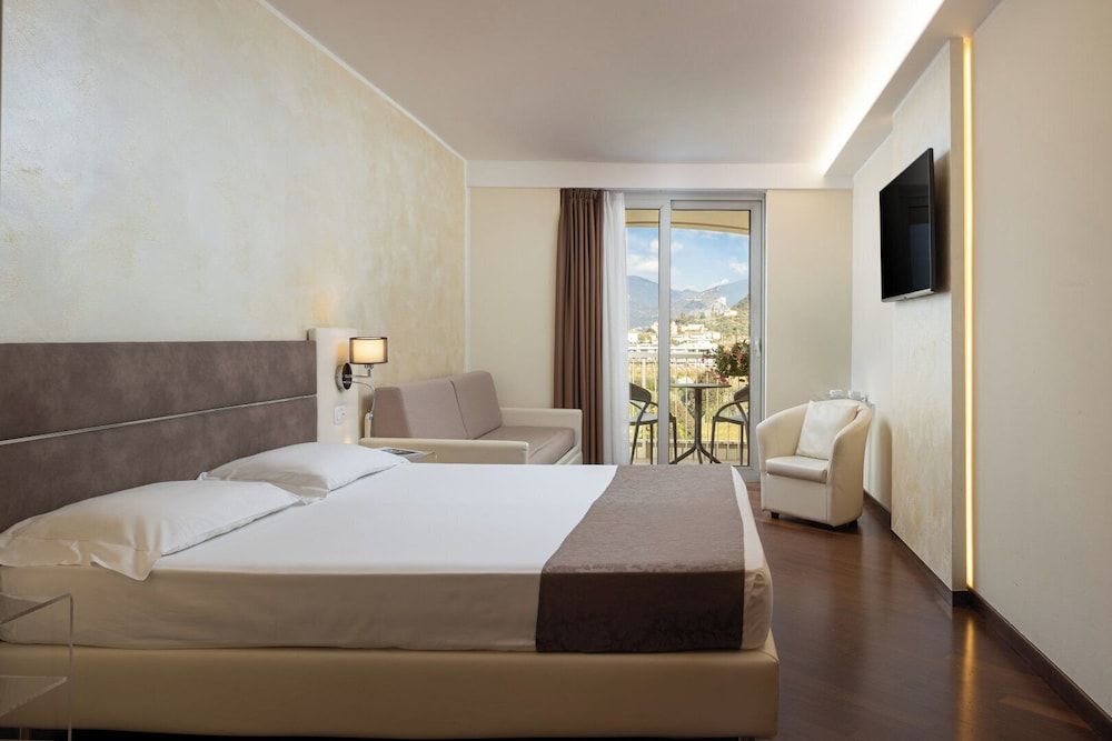 Standard Double or Twin Room, Balcony