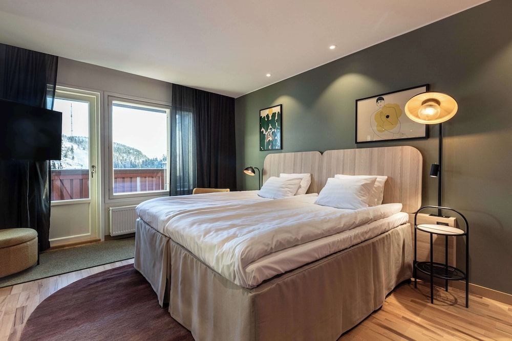 Presidential Suite, Multiple Beds