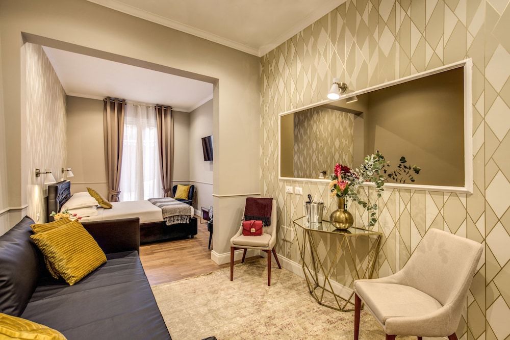 undefined Charme Spagna Boutique Hotel 9