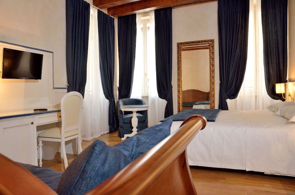 Albergo Mazzanti Standard Triple Room