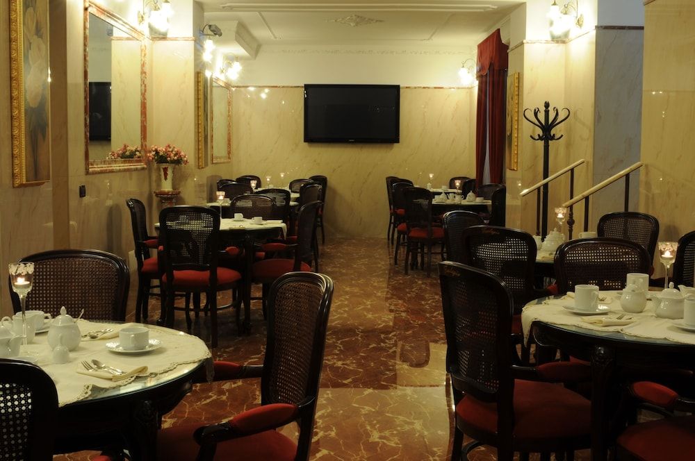 undefined Hotel Villa Maria 10