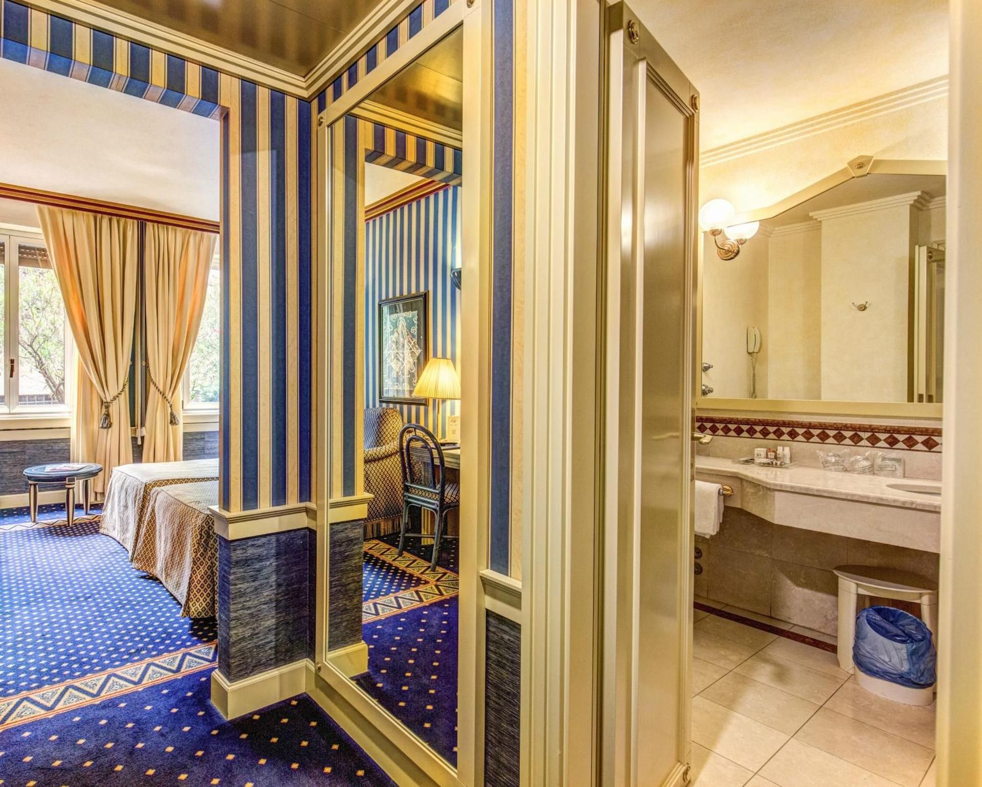 undefined Auriga Hotel 8