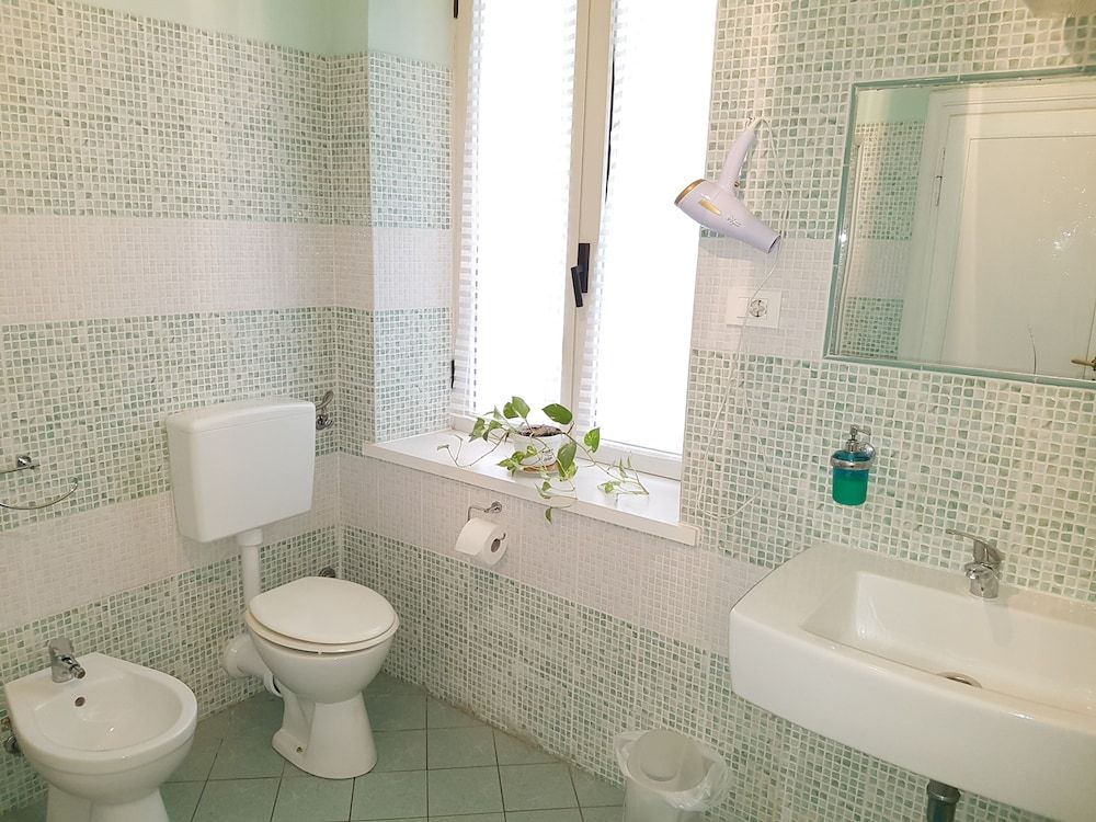 Single Room, Shared Bathroom