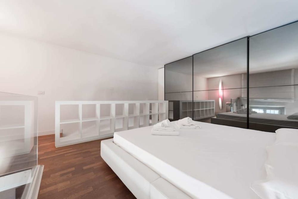 undefined Short-Let Florence - Stunning Loft 3