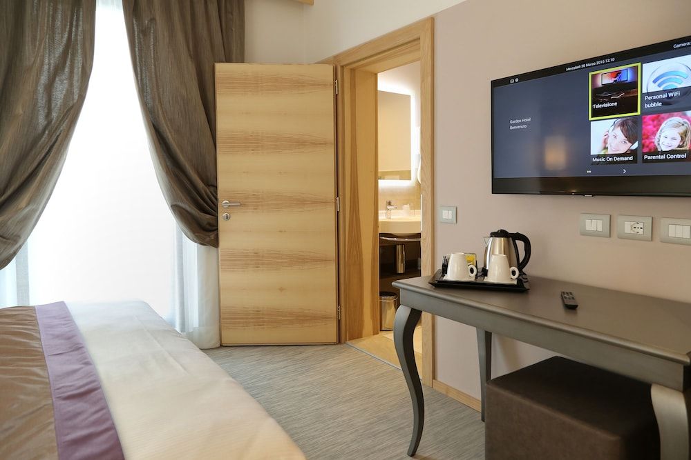 Hotel Garden Double Room 13