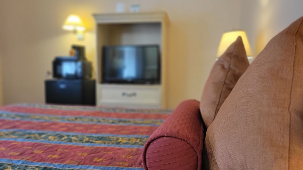 El Camino Inn Standard Queen 6