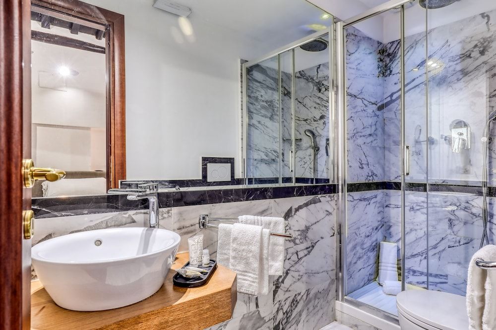 Luxury Navona Exclusive Double Room 8