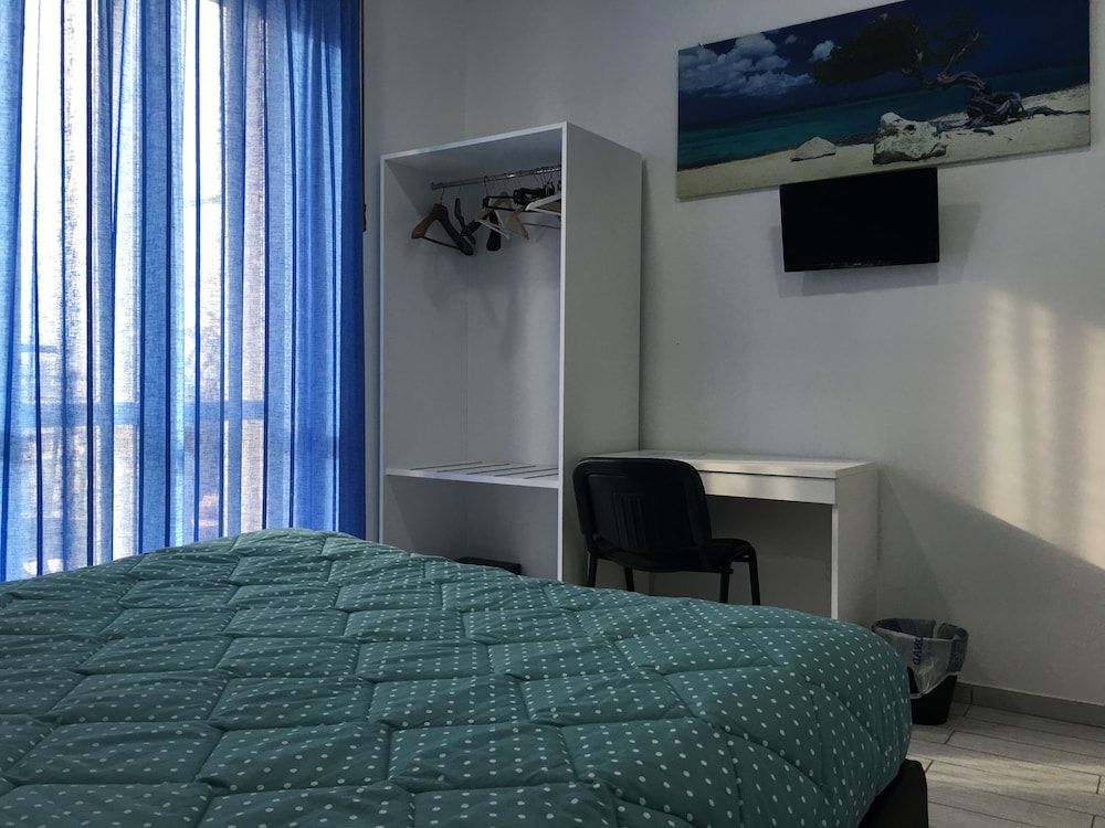 Top Floor Superior Double Room 12