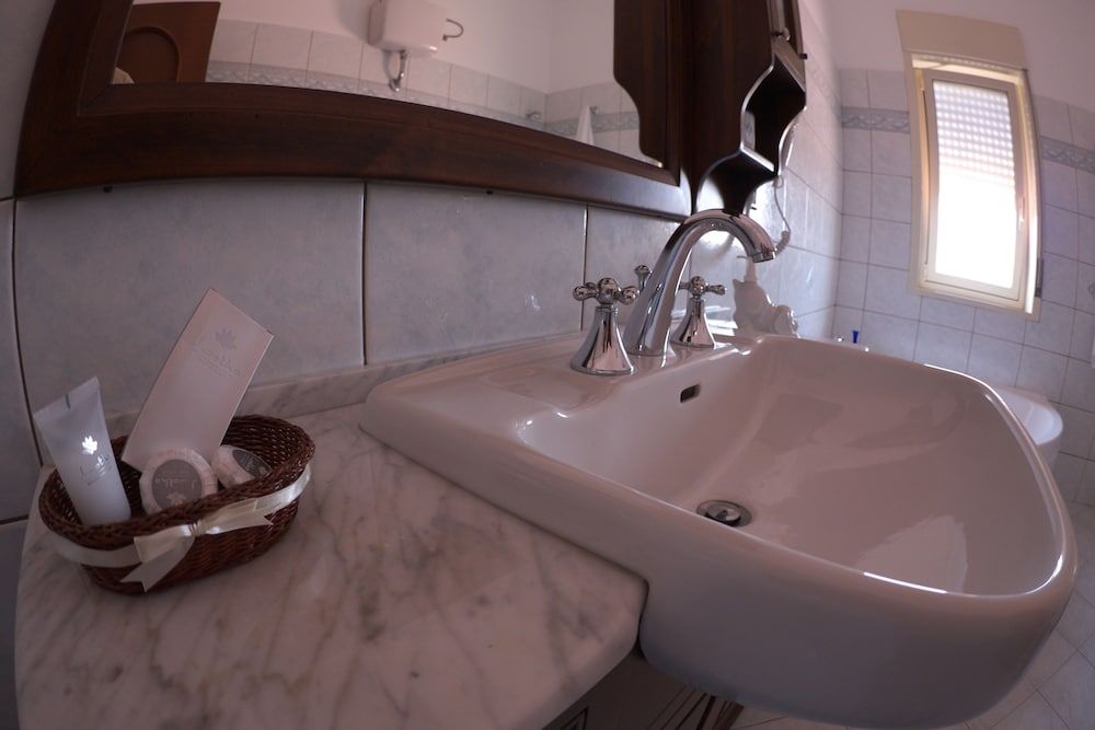 Villa Concordia Triple Room (Demetra) 4