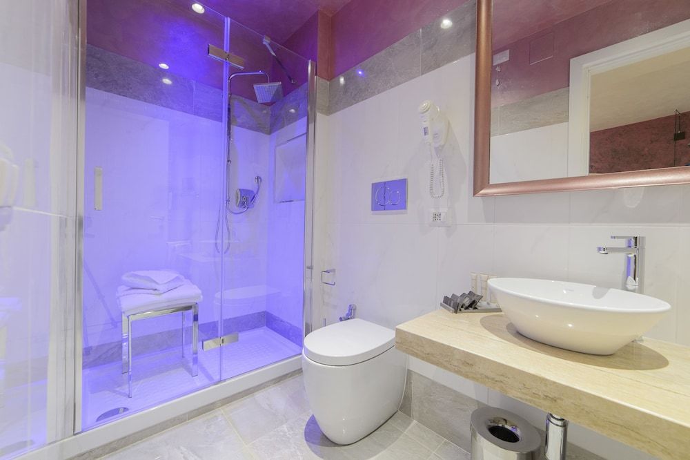 Hotel Vespasiano Superior Double Room 13