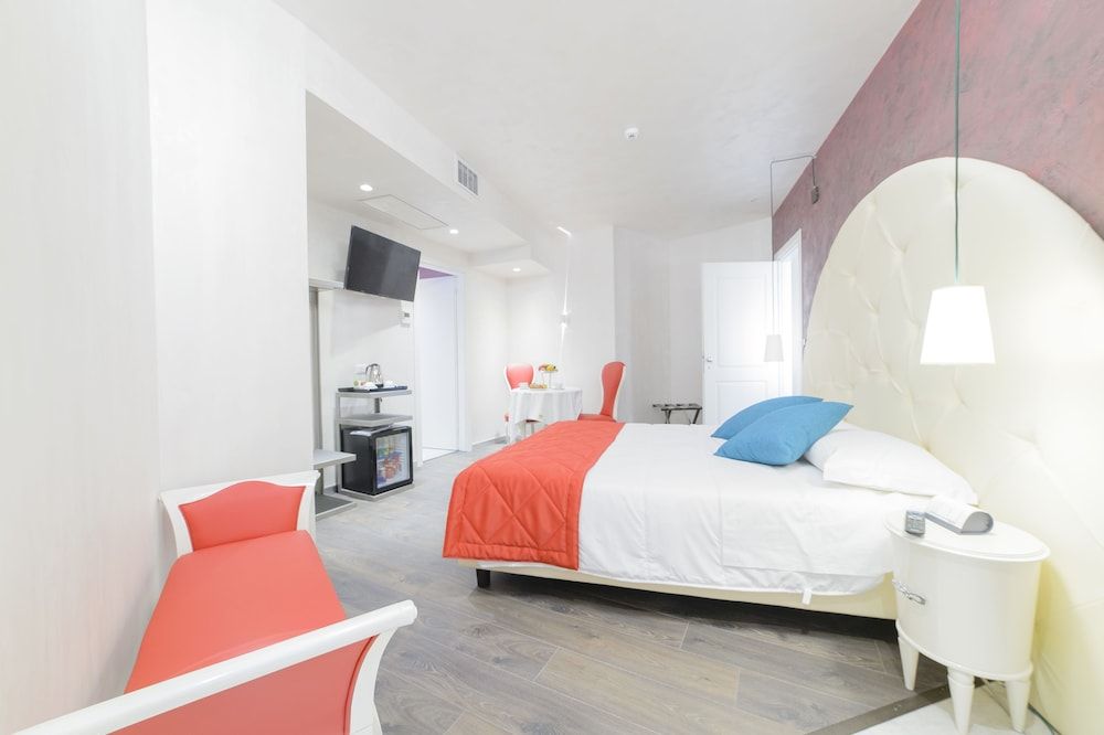 Hotel Vespasiano Superior Double Room 8