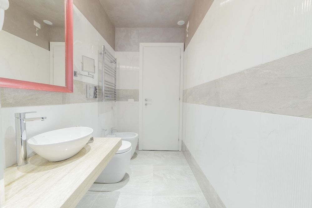 Hotel Vespasiano Superior Double Room 12