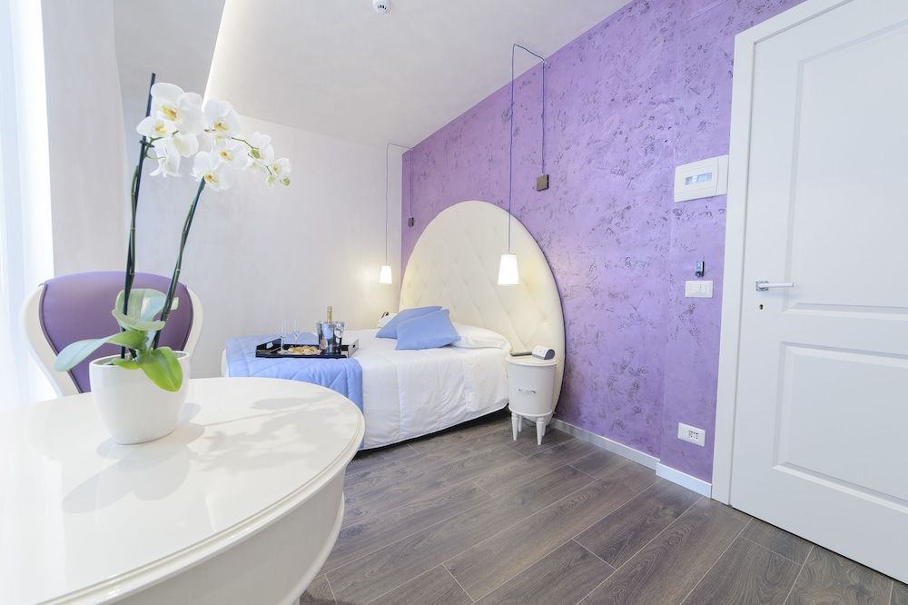 undefined Hotel Vespasiano 3