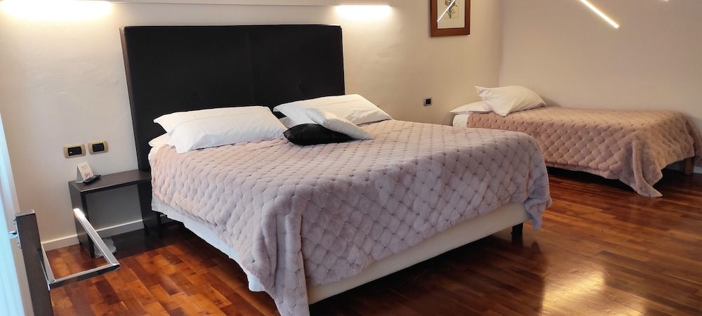 Hotel Lillà Triple Room 2