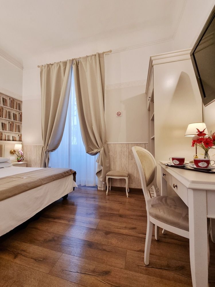 Charly Hotel Double or Twin Room 7