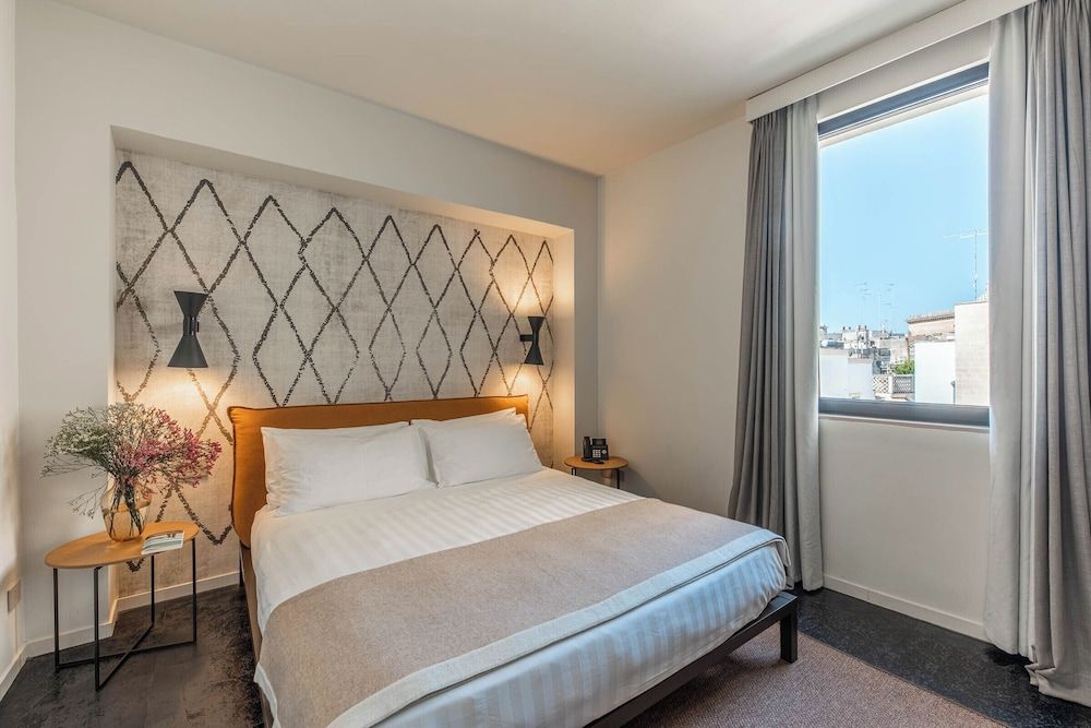 ARCO VECCHIO URBAN SUITE by EPOCA COLLECTION Deluxe Double Room 3