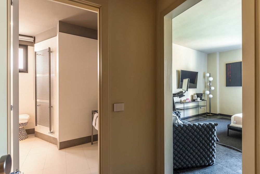 ARCO VECCHIO URBAN SUITE by EPOCA COLLECTION Deluxe Double Room 12