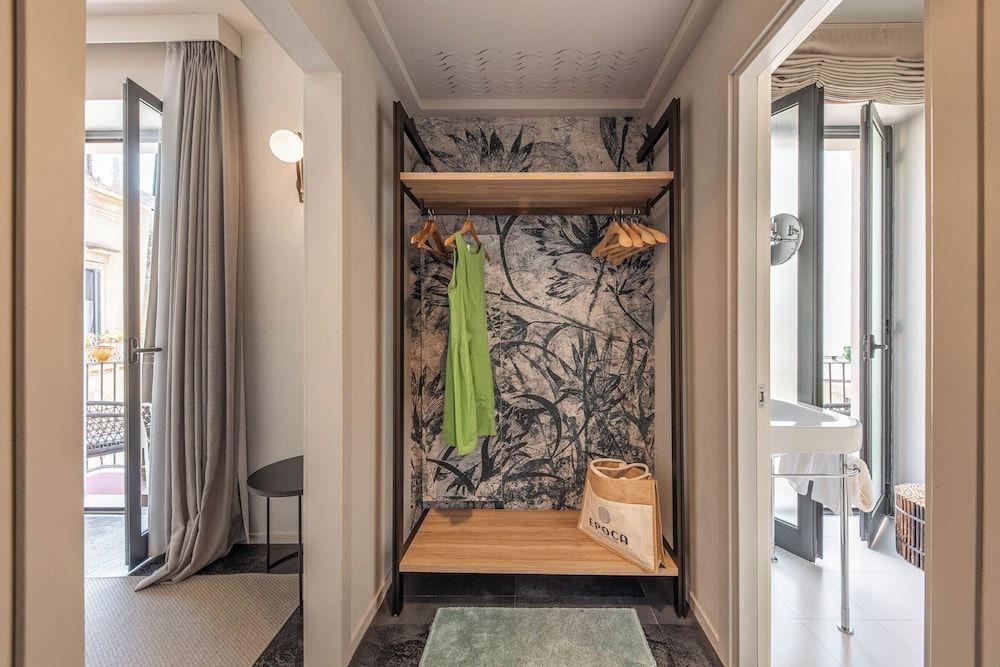 ARCO VECCHIO URBAN SUITE by EPOCA COLLECTION Classic Double Room 10