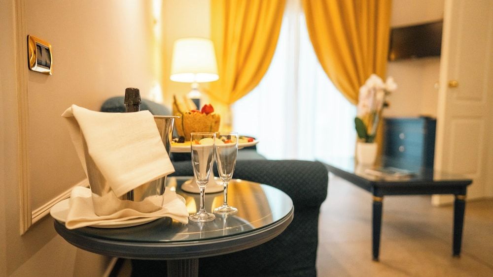 Altafiumara Resort & Spa Suite, Sea View 12