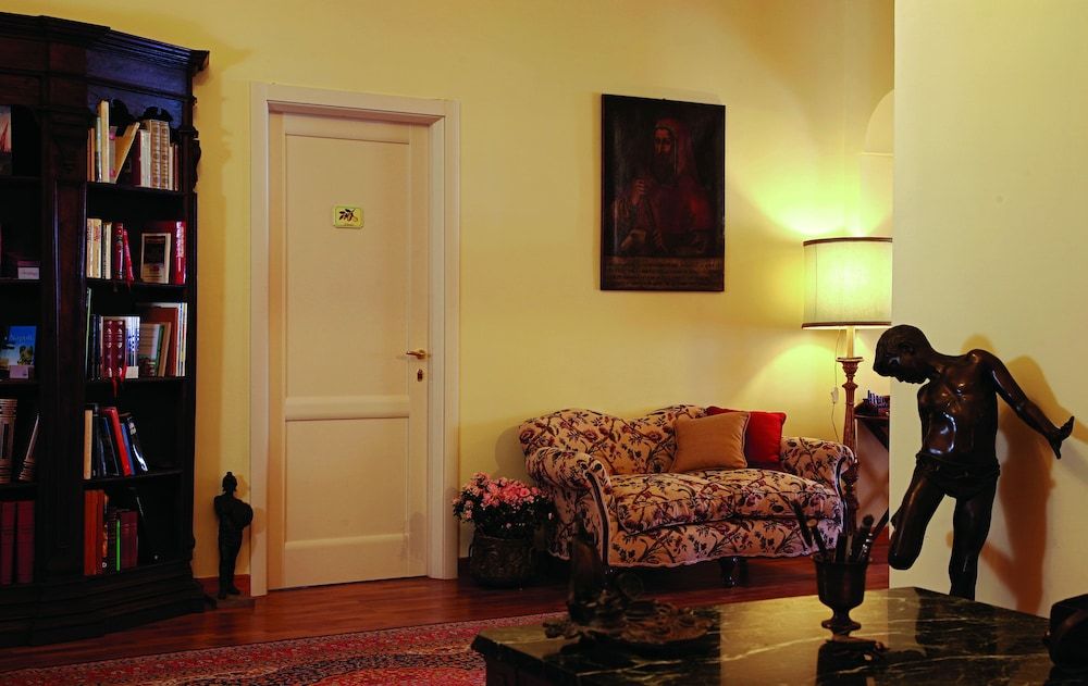 undefined Luna Caprese