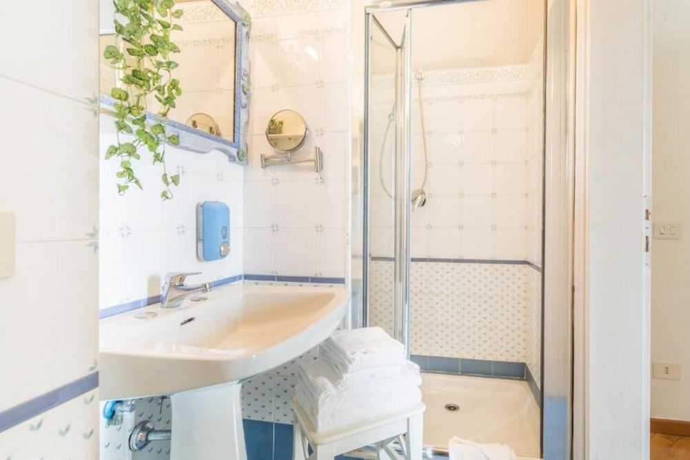 Family Apartments Rinascimento Palace Apartment, 1 Bedroom, River View (Window on Florence) 4