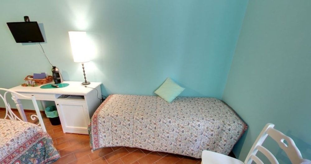 Suite, Hill View, Garden Area