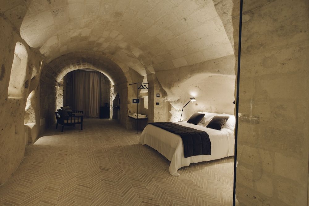 Il Palazzotto Deluxe Room 8