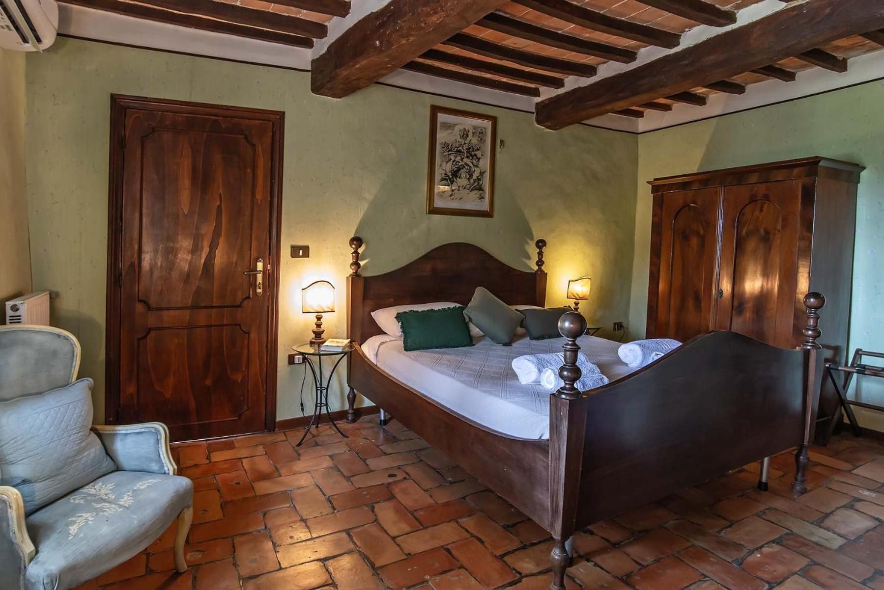 Triple Room with Bathroom