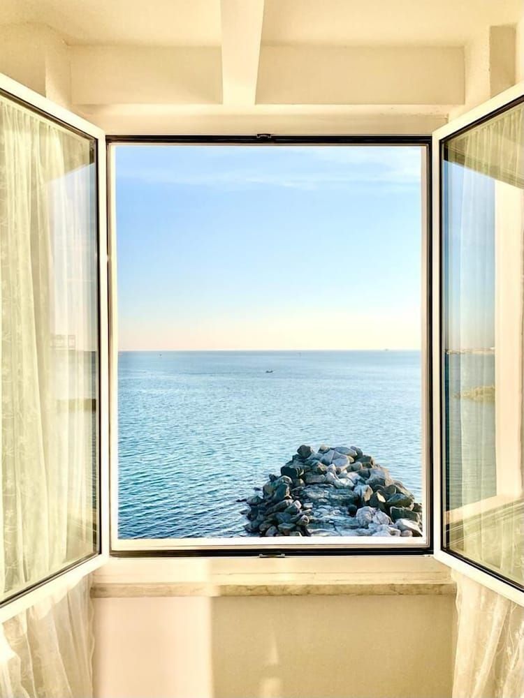 Castello Miramare Double Room 14