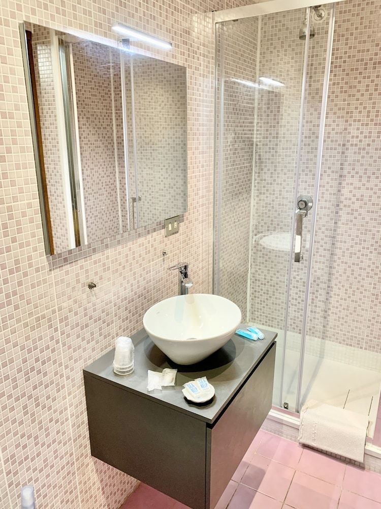 Castello Miramare Double Room 16