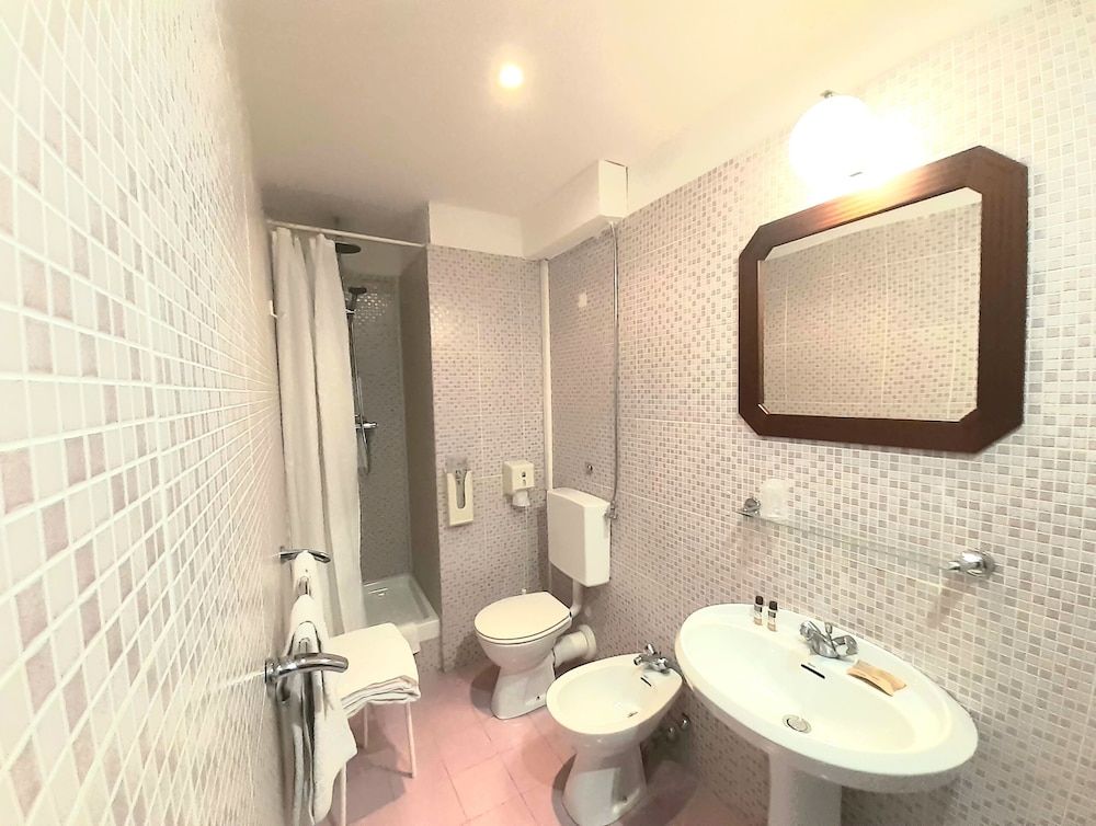 Castello Miramare Double Room 18