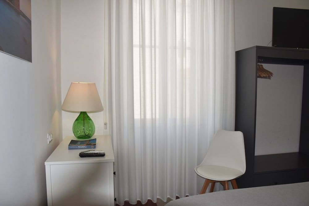 Rhegion B&B Deluxe Apartment 9