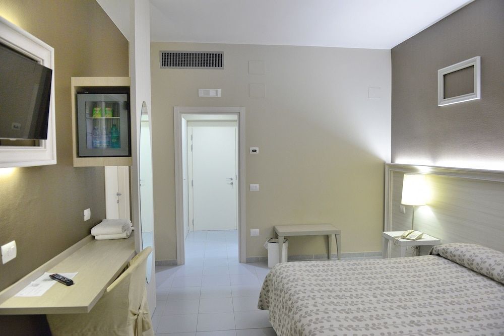 Hotel degli Ulivi Room (Ulivi )