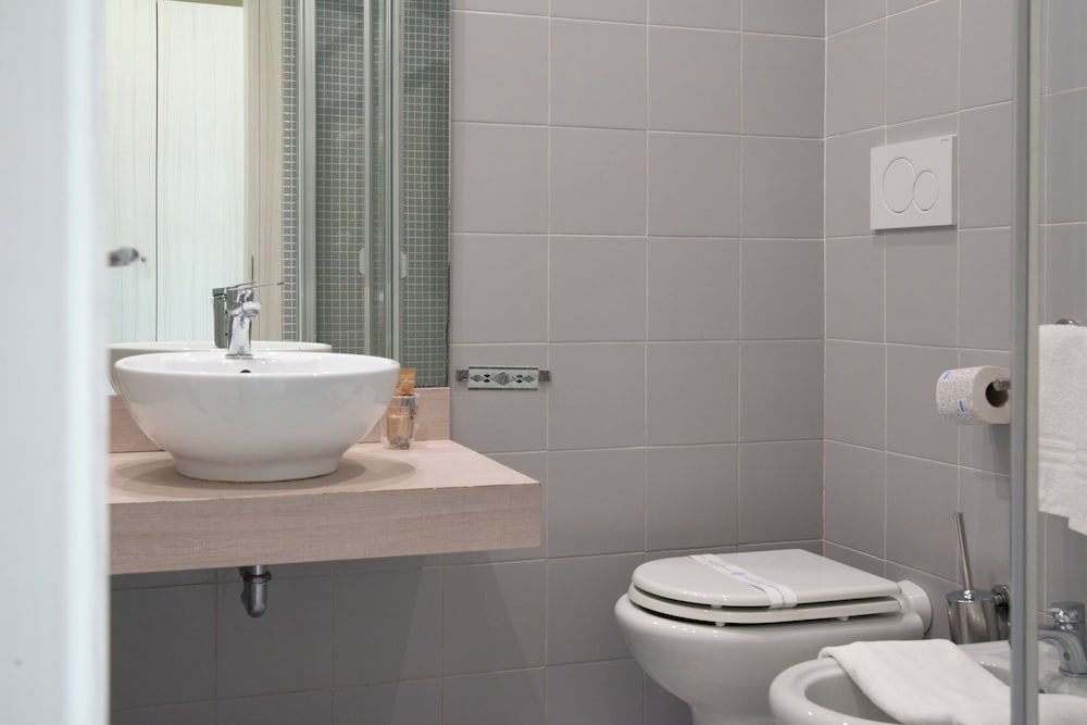 Hotel degli Ulivi Family Room 5