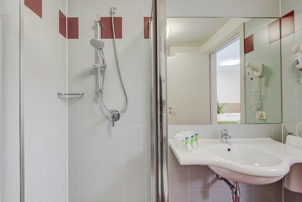 Camplus Turro - Casa per Ferie Classic Double or Twin Room 4