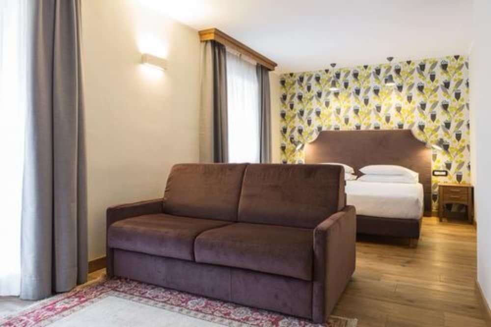 Hotel Duca D'Aosta Deluxe Double or Twin Room, Balcony 4