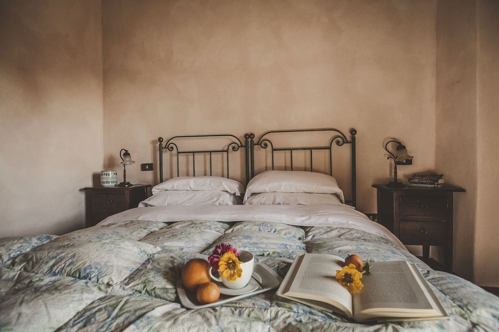 Zampugna Family Duplex, Kitchen, Hill View 4