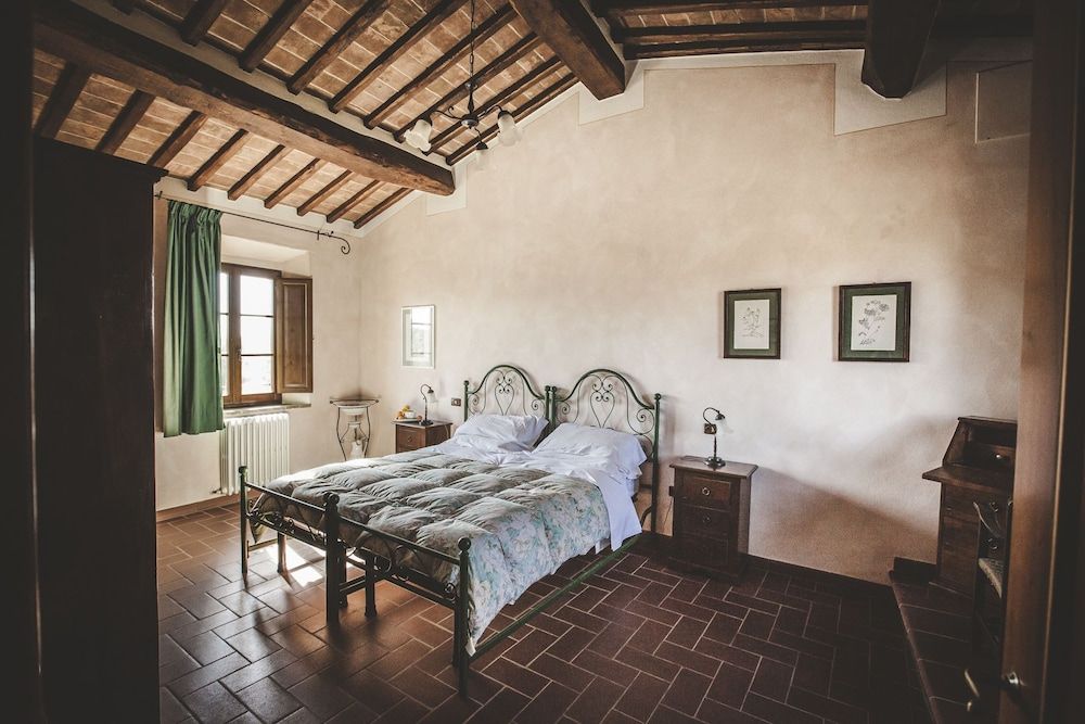 Zampugna Economy Apartment, Kitchen, Hill View 4