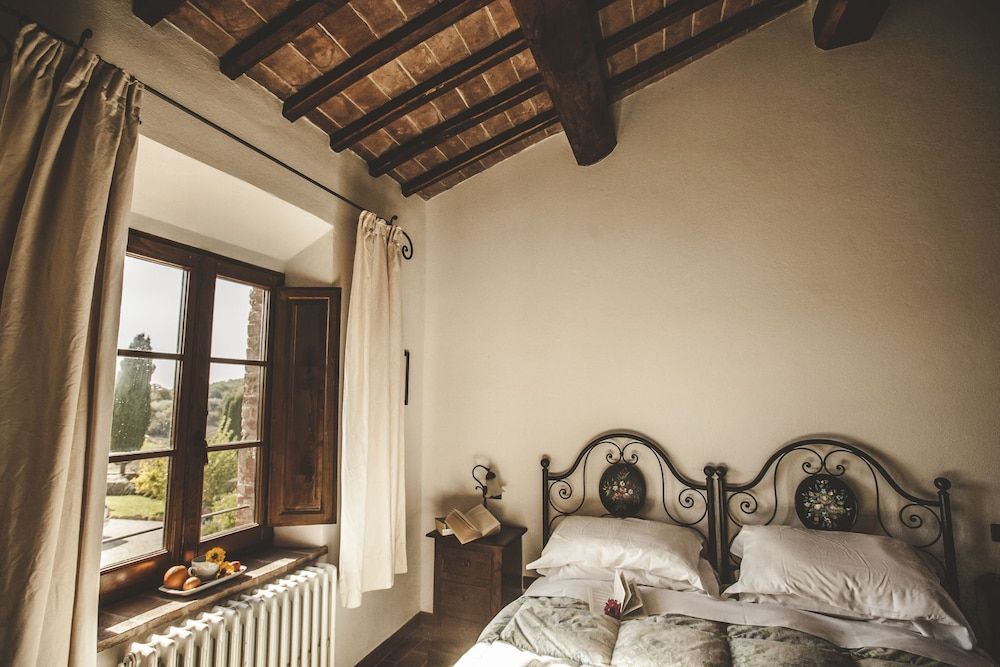 Zampugna Honeymoon House, Kitchen, Hill View 6