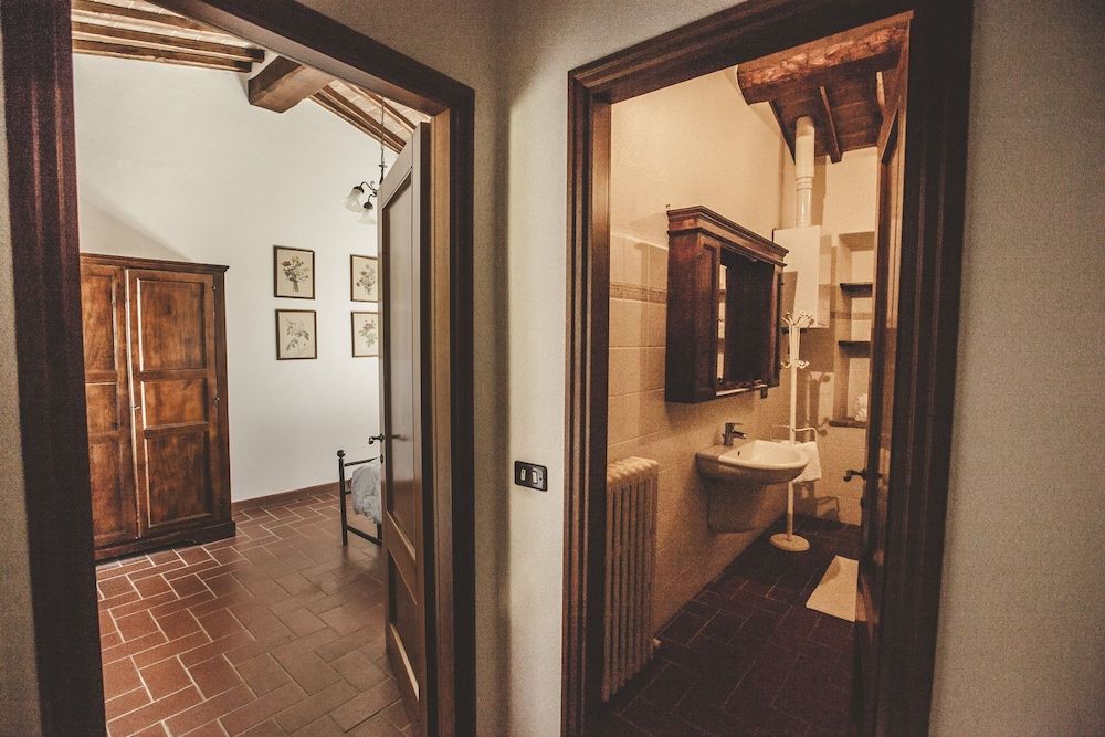 Zampugna Honeymoon House, Kitchen, Hill View 5