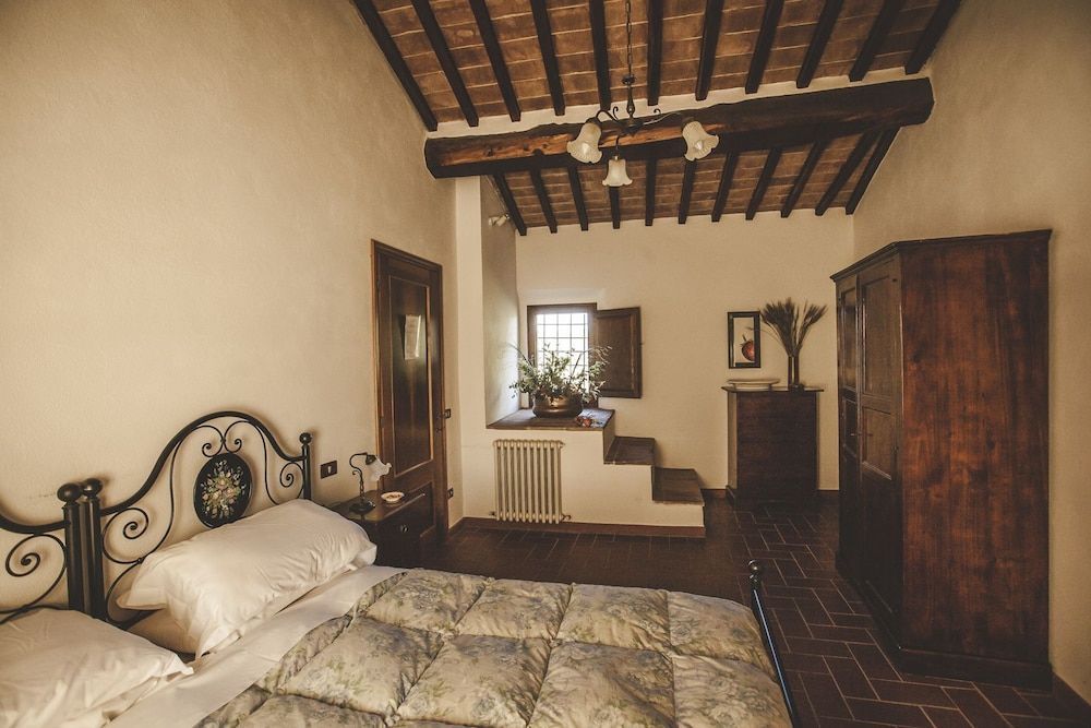 Zampugna Honeymoon House, Kitchen, Hill View 4