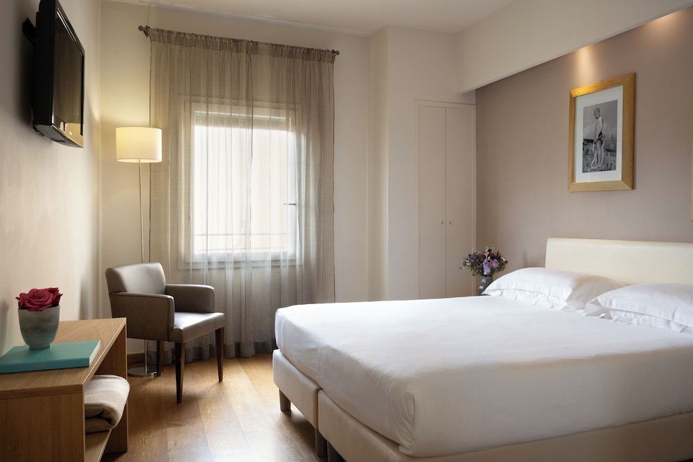 undefined Relais Piazza Signoria 4