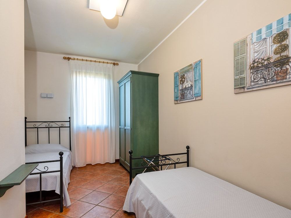 Standard Apartment, 2 Bedrooms (6 Pax)