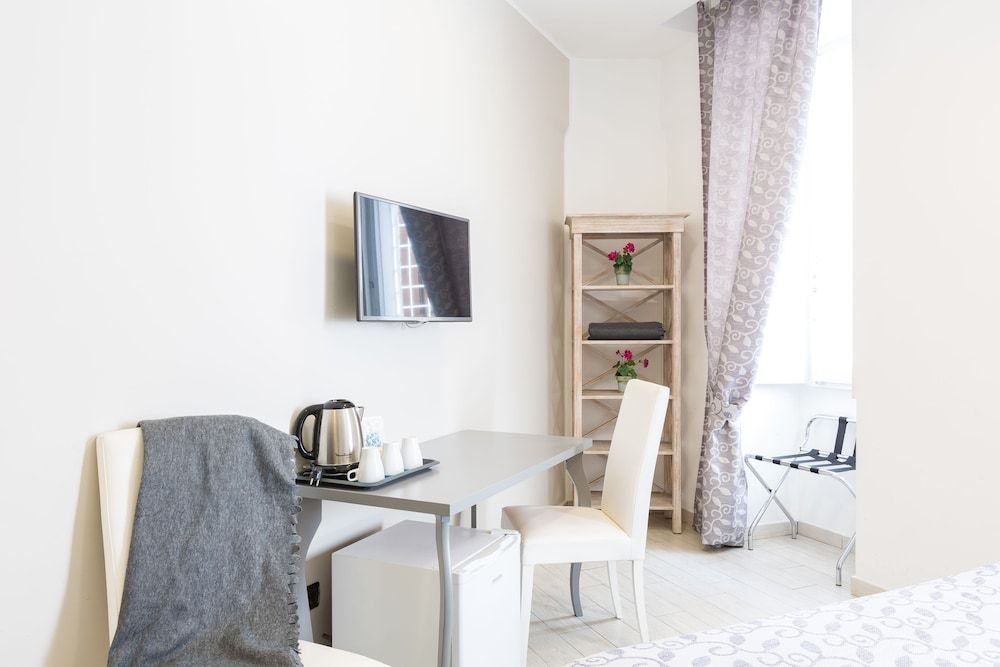 Relais Calamatta Triple Room 16