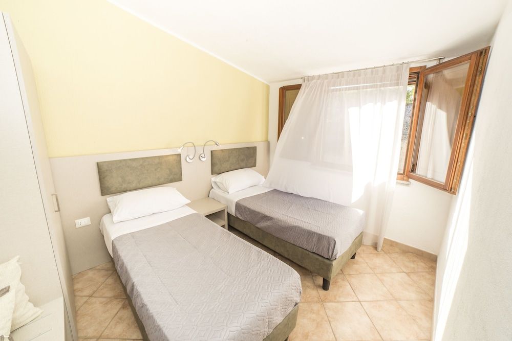 Superior Apartment, 2 Bedrooms, Patio, Ocean View