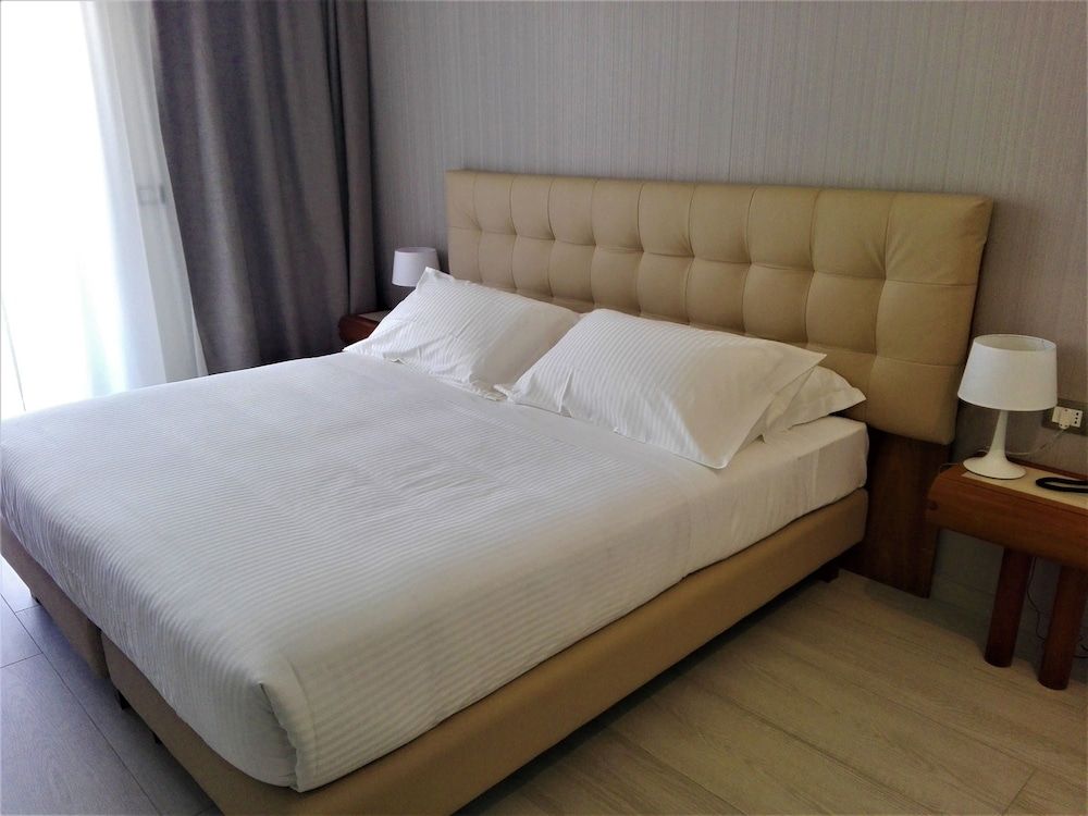 D'Aragona Lifestyle Hotel Family Quadruple Room 3